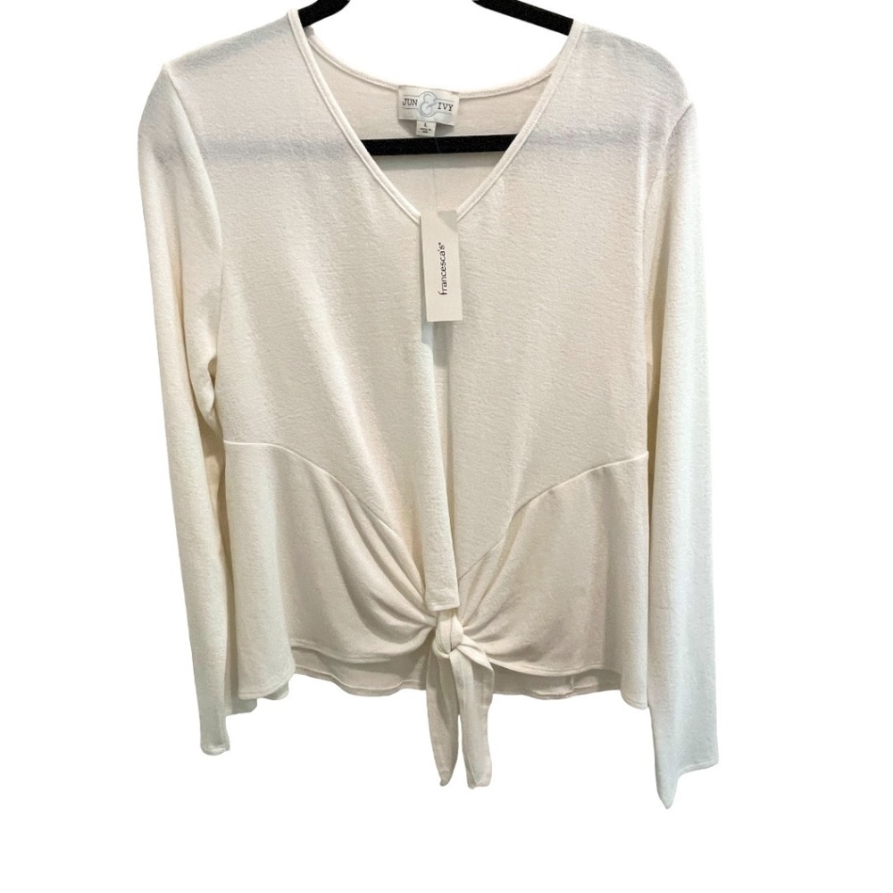 jujun & Ivy Soft White Tie Front Long Sleeve Top Size Large NWT